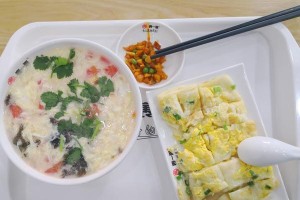 郑州游泳儿童早餐搭配技巧（科学营养让孩子更健康）