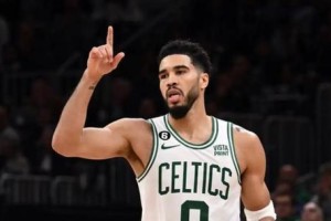 NBA2018上场时间排行榜揭秘（谁是场均上场时间最长的球员？）