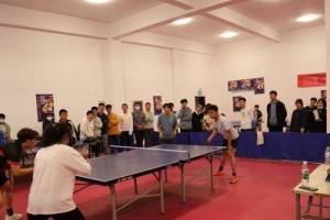 大学乒乓球氛围（大学乒乓球氛围如何影响学生身心健康及社交关系的建立）