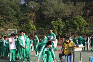 跳远对篮球防守的重要性（以跳远为关键，提升篮球防守效果）