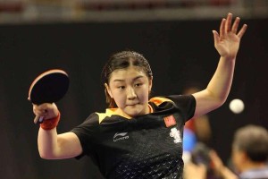 全运会乒乓球女单冠军的传奇之路（战胜困难与压力，她终登顶成功）
