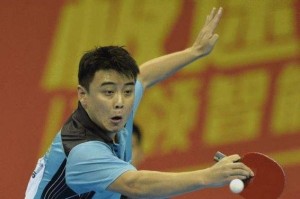 乒乓球直板反手发球的技巧与战术分析（提高乒乓球技术水平，从直板反手发球开始）