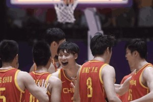 中国篮球现役最强防守阵容（打造无懈可击的篮球铁壁）