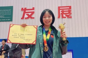 盐城乒乓球女子冠军（跨越障碍，创造辉煌——以盐城乒乓球女子冠军为例）