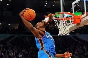 NBA历史扣篮排行榜前十名（引领飞翔时代的霸主们）