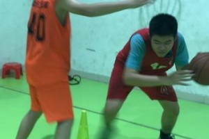 儿童篮球教学之防守要点（打造坚不可摧的篮球防守墙）