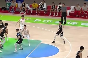 对手起三步篮球防守策略解析（分析对手起三步篮球的防守技巧，提高篮球比赛中的防守效果）