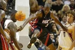 NBA现任最帅进球排行榜揭晓（以外貌和球技兼备，他们统治了赛场与时尚）