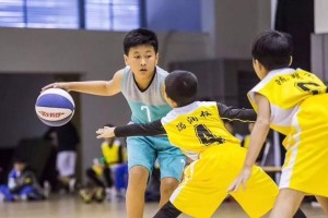 U13篮球防守脚步训练的重要性（提升篮球技巧，打造坚实防线）