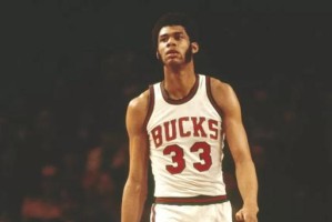 NBA个人生涯总得分历史排行榜（突破极限，创造传奇——探索NBA历史得分之巅）