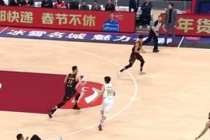 篮球防守技巧之界外防守（探索篮球比赛中的边界防守策略）