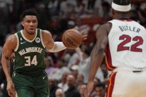 NBA现役单场50+排行榜（揭秘NBA现役球员创造历史的得分狂潮，谁将成为下一个里程碑？）