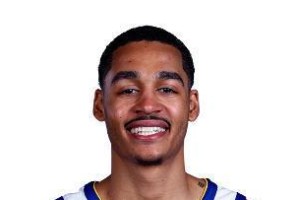 NBA历届三分球排行榜前十名的传奇射手（纪录被刷新的十位球员、得分精准度震撼世界）